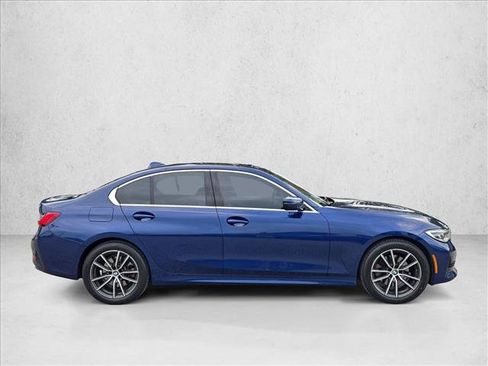 Used 2019 BMW 330i xDrive Sedan AWD/4WD image 4