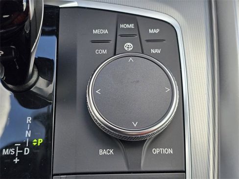 Used 2024 BMW Z4 M40i w/ Premium Package image 25