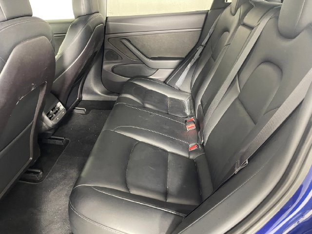 Used 2019 Tesla Model 3 Mid Range RWD image 10
