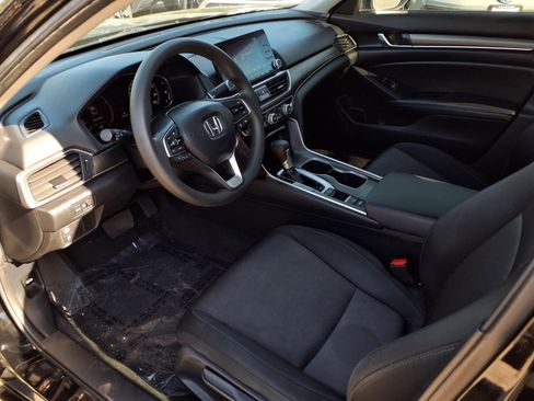 Used 2020 Honda Accord LX image 15