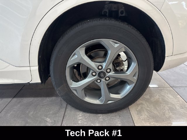Used 2024 Ford Escape ST-Line w/ Tech Pack #1 AWD/4WD image 5