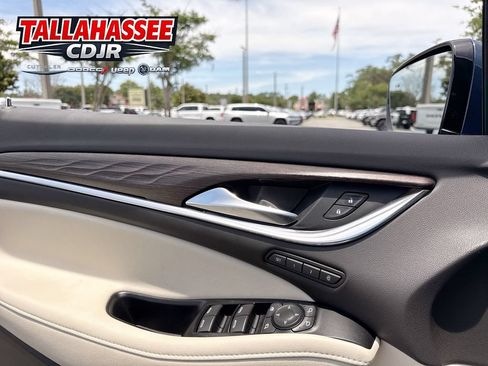 Used 2023 Buick Enclave Avenir w/ Avenir Technology Package FWD image 15