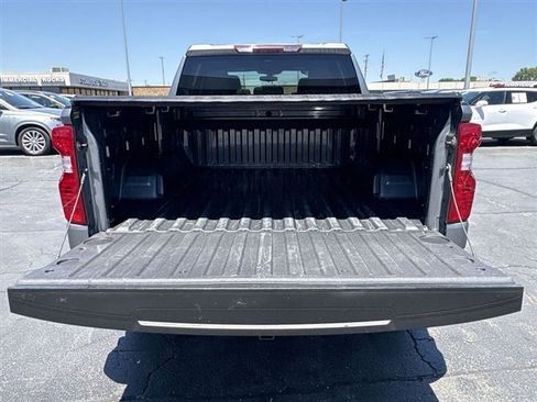 Certified 2022 Chevrolet Silverado 1500 LT AWD/4WD image 24