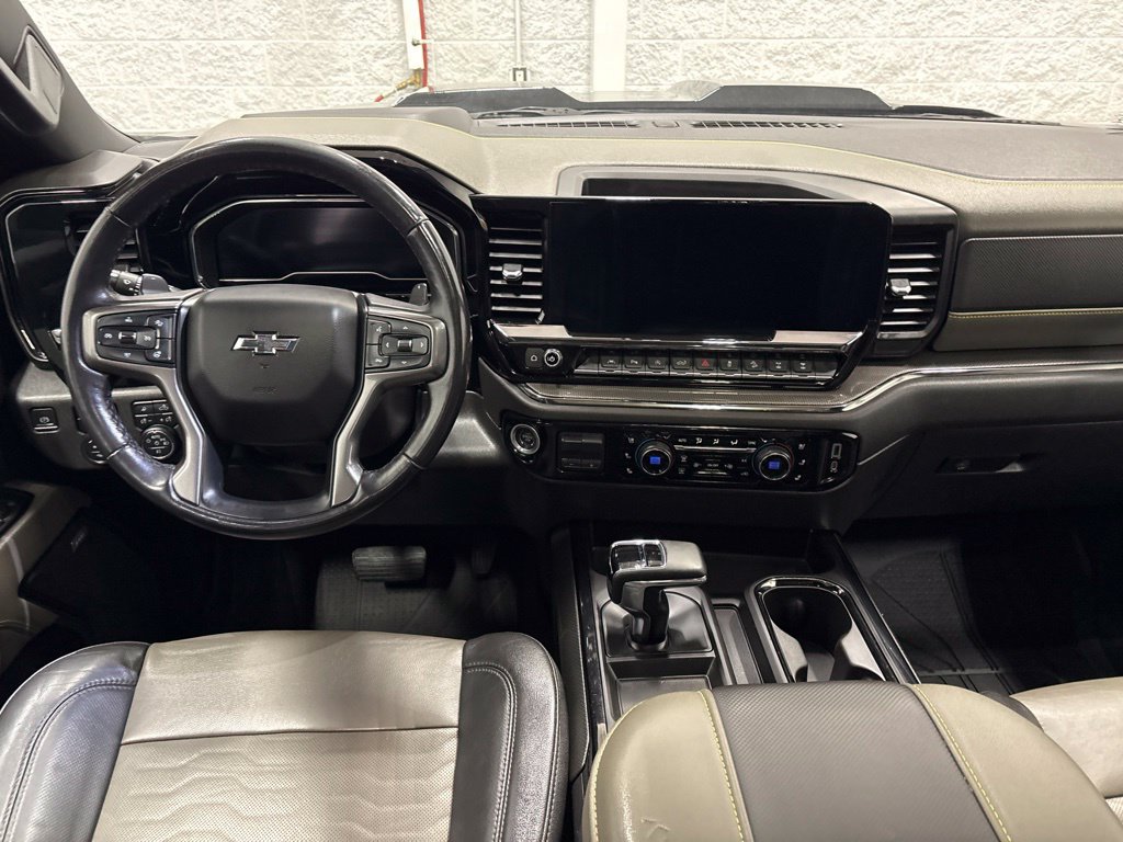 Used 2023 Chevrolet Silverado 1500 ZR2 w/ Technology Package AWD/4WD image 16