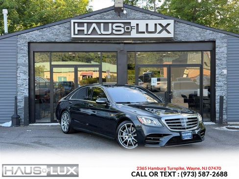 Used 2018 Mercedes-Benz S 560 4MATIC Sedan w/ AMG Line Exterior image 1