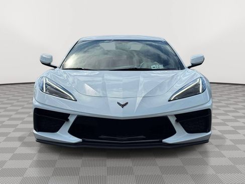 Used 2020 Chevrolet Corvette Stingray Convertible w/ Z51 Performance Package RWD image 2