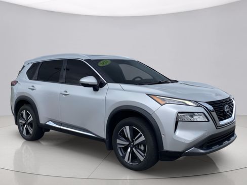 Used 2023 Nissan Rogue SL w/ SL Premium Package FWD image 1