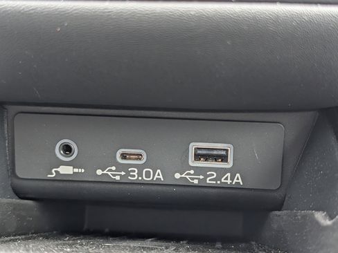 Used 2023 Subaru Outback Touring XT image 33