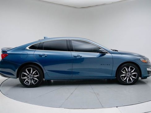 Used 2024 Chevrolet Malibu RS image 2