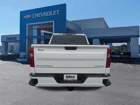 New 2026 Chevrolet Silverado 1500 Custom image 4