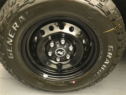 New 2026 Ford Bronco Big Bend image 15