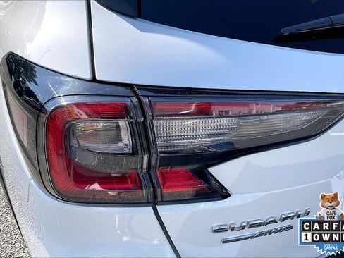 Used 2024 Subaru Outback Premium w/ Popular Package #1A AWD/4WD image 28