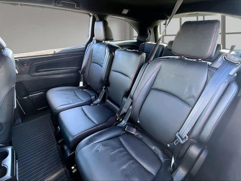 Used 2024 Honda Odyssey Sport image 26