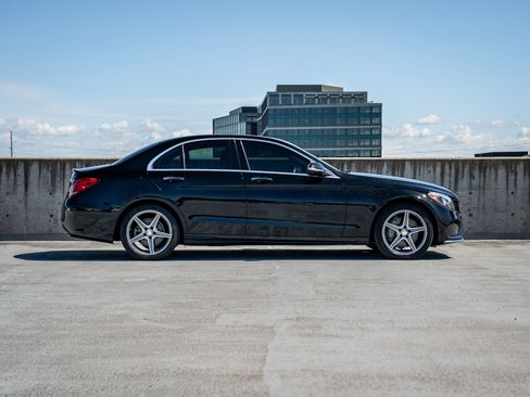 Used 2015 Mercedes-Benz C 300 4MATIC Sedan image 6