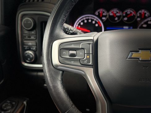 Used 2021 Chevrolet Silverado 1500 LT AWD/4WD image 21