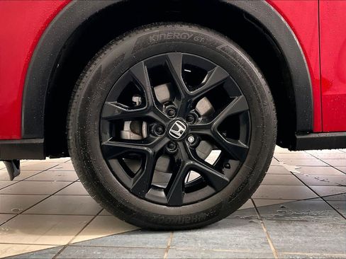 Used 2023 Honda HR-V Sport image 7