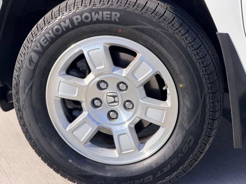 Used 2013 Honda Ridgeline RTS image 8