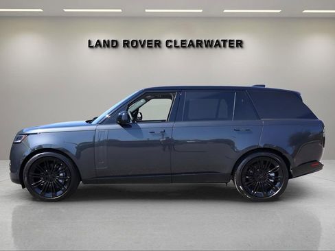 New 2026 Land Rover Range Rover Long Wheelbase SE image 2