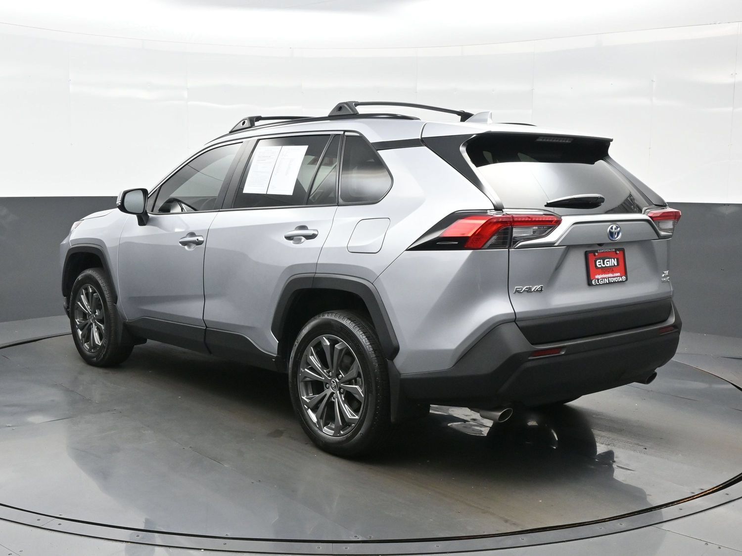 Used 2024 Toyota RAV4 XLE Premium w/ Weather Package AWD/4WD image 4