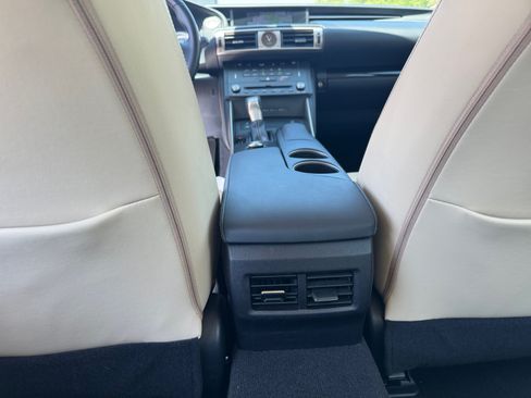 Used 2015 Lexus IS 250 w/ Navigation System Package RWD image 32