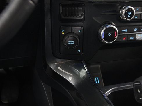 Certified 2022 Ford F150 XLT w/ Equipment Group 302A High image 16