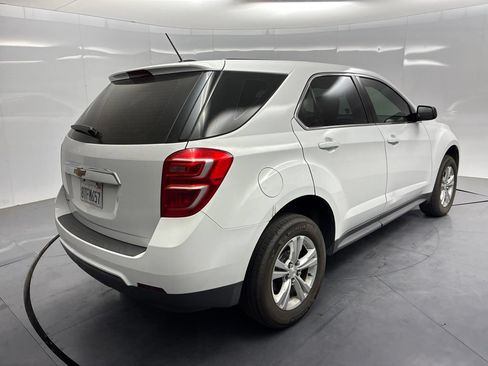 Used 2017 Chevrolet Equinox LS FWD image 5