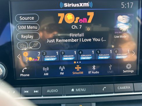 Used 2024 Nissan Altima 2.5 SV AWD/4WD image 30