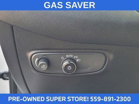 Used 2023 Chevrolet Equinox LS image 25