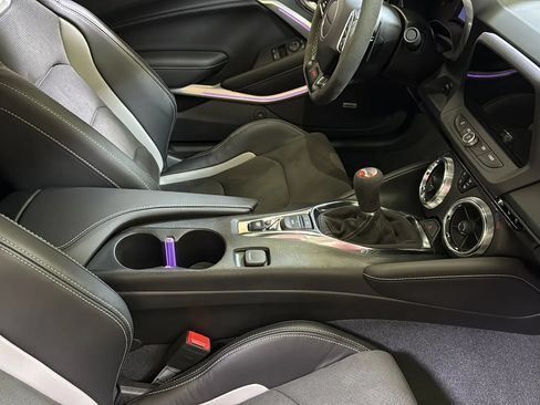 Used 2023 Chevrolet Camaro SS RWD image 29