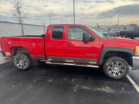 Used 2008 Chevrolet Silverado 2500 LTZ w/ Safety Package image 11