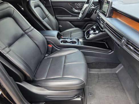 Used 2021 Lincoln Corsair Reserve w/ Elements Package FWD image 14