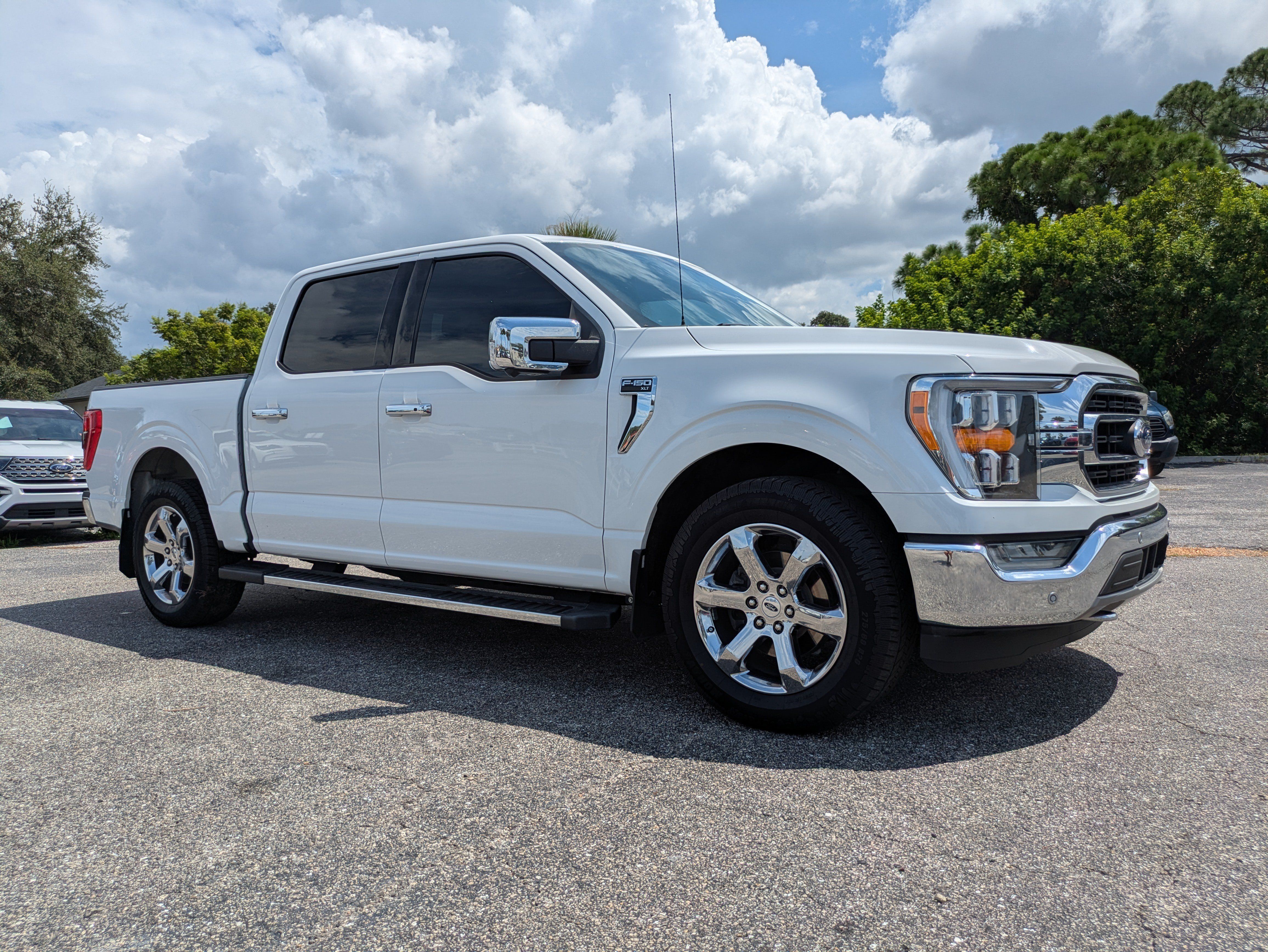 Used 2021 Ford F150 XLT w/ Equipment Group 302A High RWD image 2