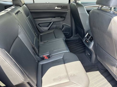 Used 2021 Volkswagen Atlas SE FWD image 19