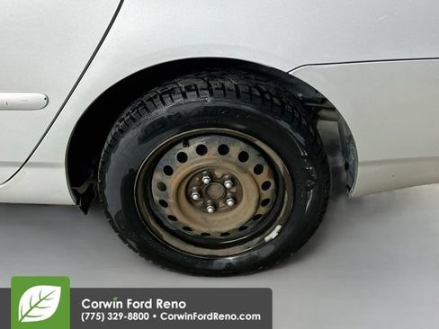 Used 2007 Toyota Corolla LE w/ Audio Value Pkg FWD image 30