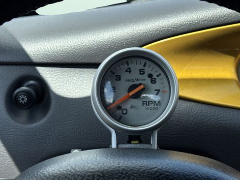 Used 2002 Chrysler Prowler image 61