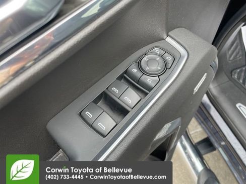 Used 2023 Chevrolet Silverado 1500 LTZ w/ LTZ Convenience Package II AWD/4WD image 19