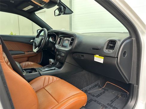Used 2022 Dodge Charger SRT Hellcat w/ Harman/Kardon Audio Group RWD image 42