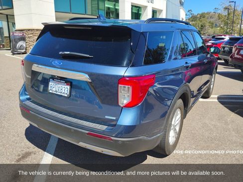Used 2020 Ford Explorer XLT w/ Equipment Group 202A image 3
