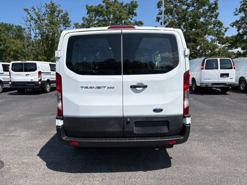 Used 2025 Ford Transit 250 Low Roof w/ Exterior Upgrade Package RWD image 4