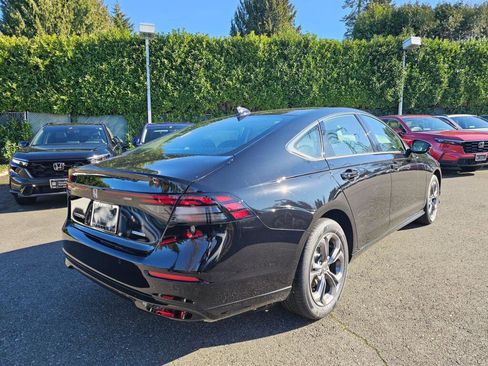 New 2025 Honda Accord EX-L image 8