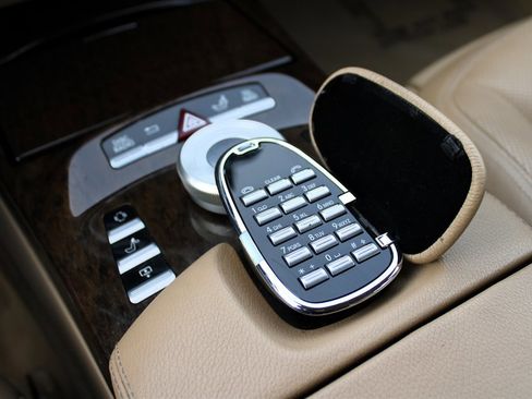 Used 2012 Mercedes-Benz S 350 BlueTEC 4MATIC image 38