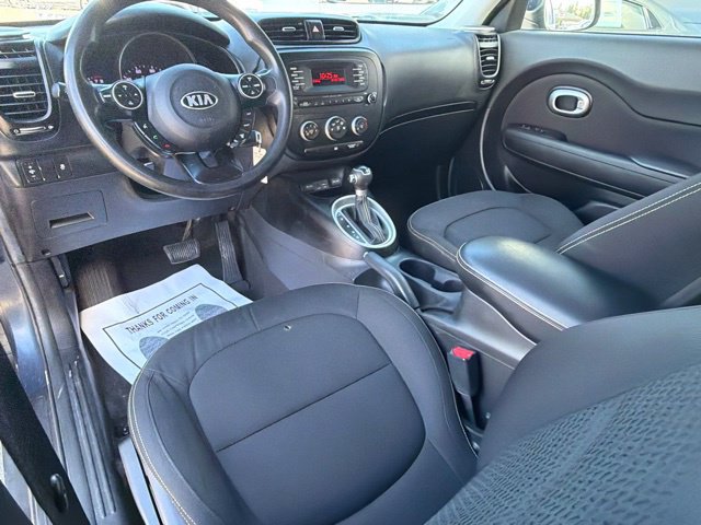 Used 2015 Kia Soul + FWD image 18