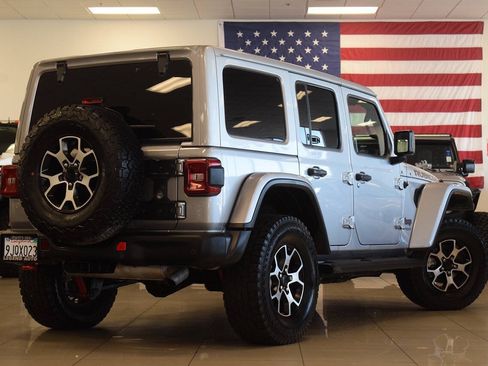 Used 2020 Jeep Wrangler Unlimited Rubicon AWD/4WD image 7