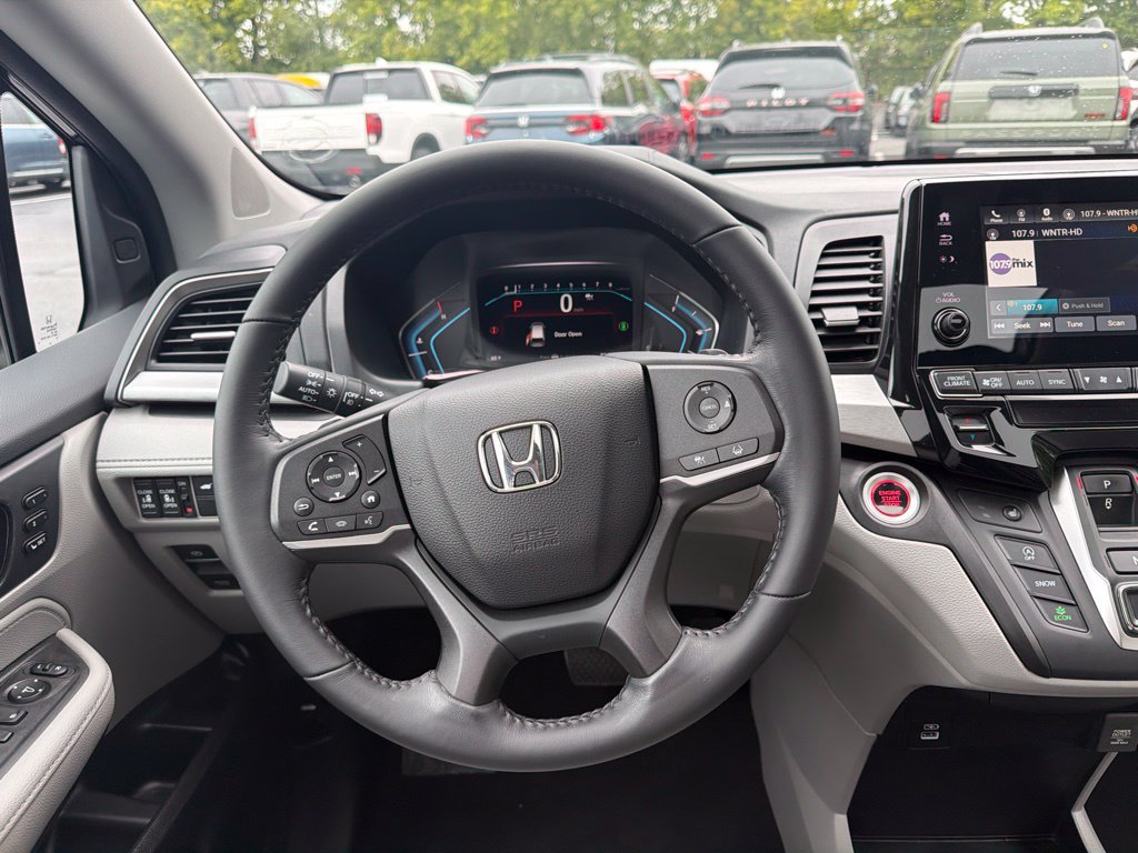 Certified 2024 Honda Odyssey EX-L image 13