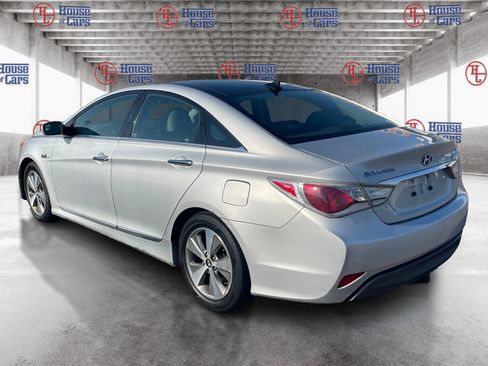Used 2012 Hyundai Sonata Hybrid w/ Ultimate Pkg FWD image 7