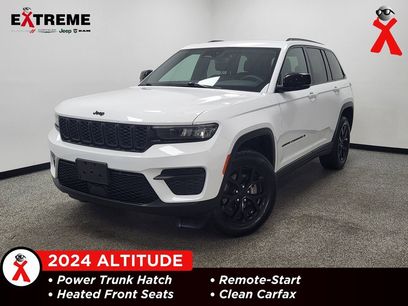 Used 2024 Jeep Grand Cherokee Altitude