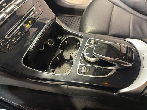 Used 2015 Mercedes-Benz C 300 4MATIC Sedan image 19