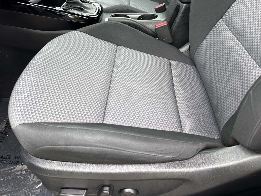 Used 2023 Kia Soul S FWD image 24