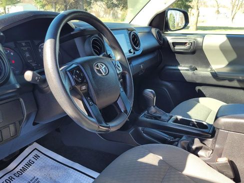 Used 2021 Toyota Tacoma SR image 13