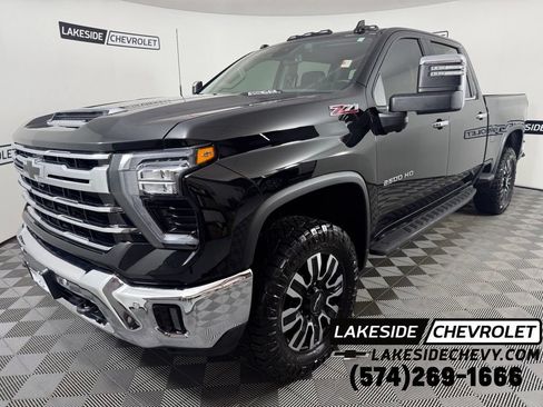 Used 2025 Chevrolet Silverado 2500 LTZ w/ LTZ Plus Package AWD/4WD image 1